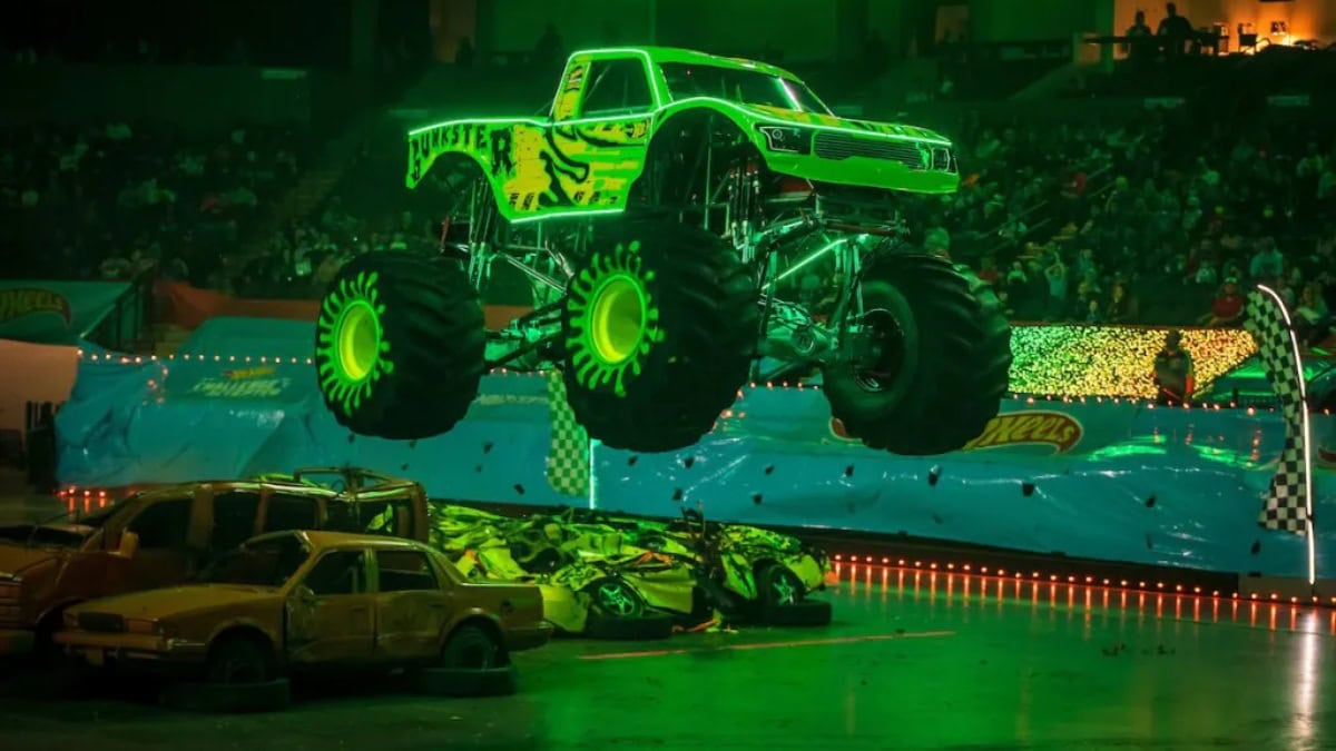 HOT WHEELS MONSTER TRUCK 2025