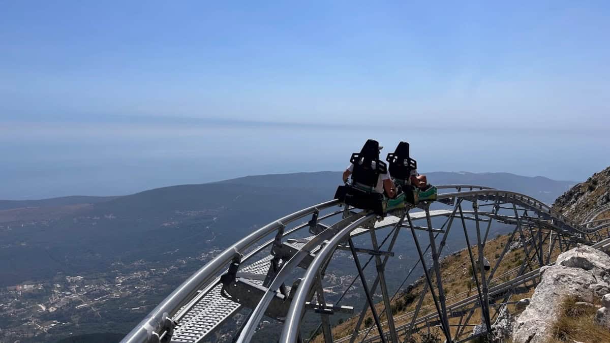 MONTAÑA RUSA ALPINA EN KOTOR, MONTENEGRO