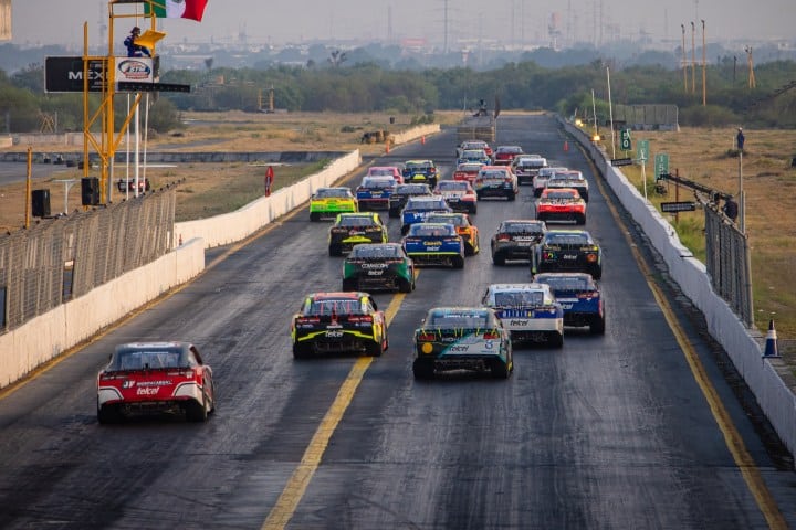 1. Autos de NASCAR México Series. Foto - NASCAR México Series (Facebook)