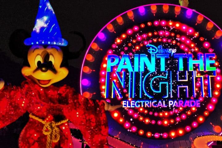 11. Paint the Night. Foto - MouseInfo.com