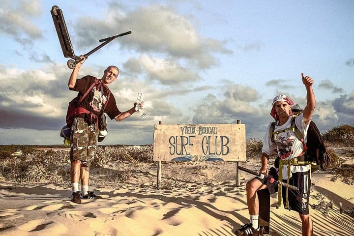 19. Gorka e Ibai en un club de playa. Foto - @gorka_lasa (Instagram)