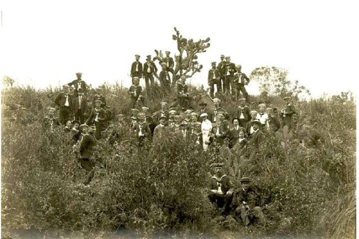 2. Excursión de alemanes en las Pirámides de Teotihuacan. Foto - SciELO