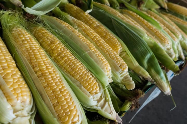 2. Elotes. Foto - Andre Ouellet (Unsplash)