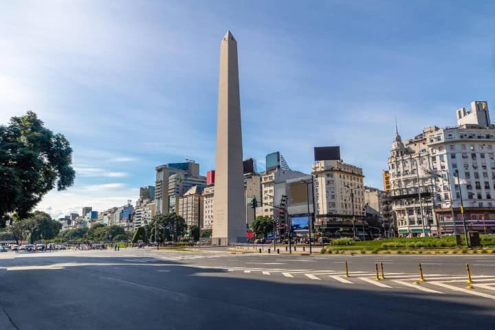 2. Obelisco de Buenos Aires. Foto - Alamy