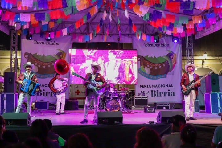 2. Banda en la Feria Nacional de la Birria. Foto - Feria Nacional de la Birria Ciudad Guzmán, Jalisco (Facebook)