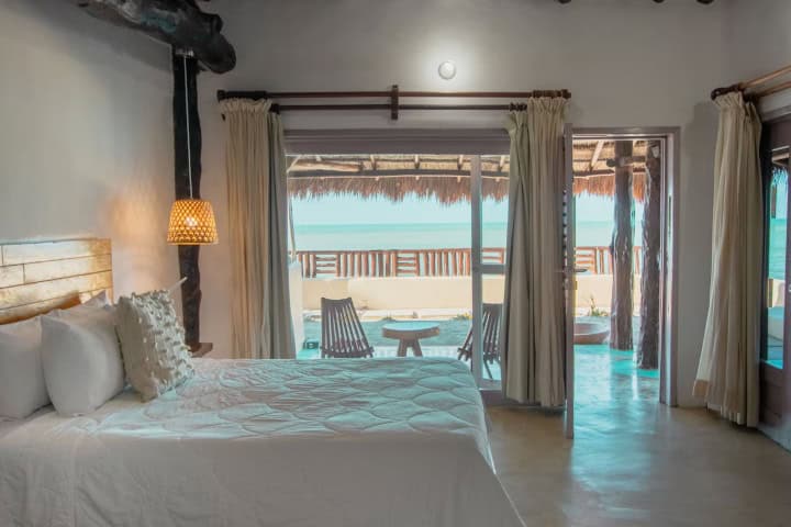 2. Habitación con vista al mar. Foto - Las Nubes (Expedia)