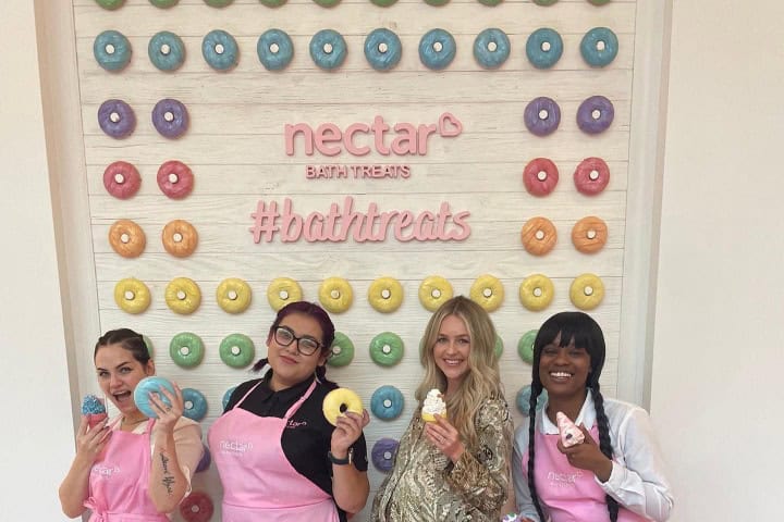 3. Equipo de Nectar. Foto - Nectar At Millenia (Facebook)