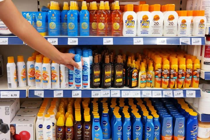 3. Protectores solares. Foto - Alamy (Cuidado de sol)