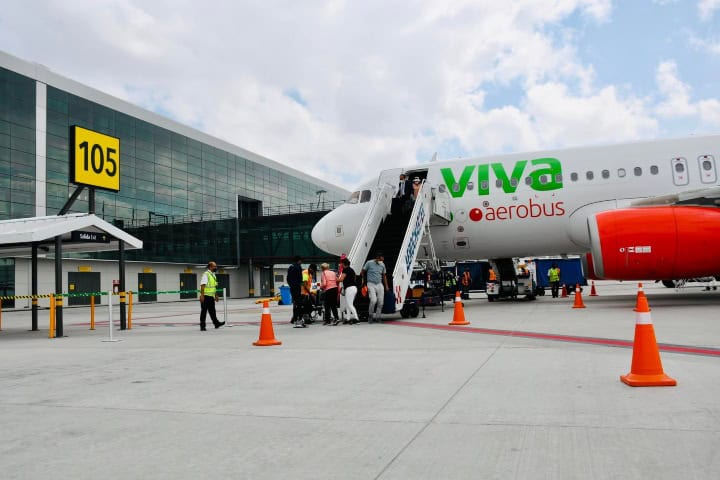 5. Avión de Viva en el AIFA. Foto - Aviacionline