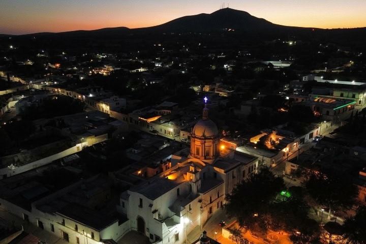 6. Mineral de Pozos al atardecer. Foto - Mineral de Pozos Pueblo Mágico (Facebook)
