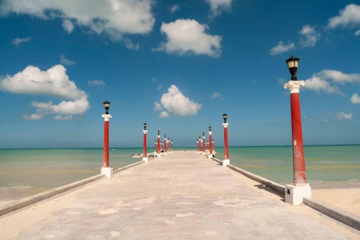 8. Muelle del puerto de Sisal. Foto - Alamy