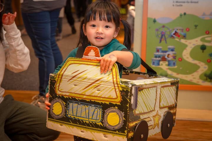 8. Niña en Boston Children's Museum. Foto - Boston Children's Museum (Facebook)
