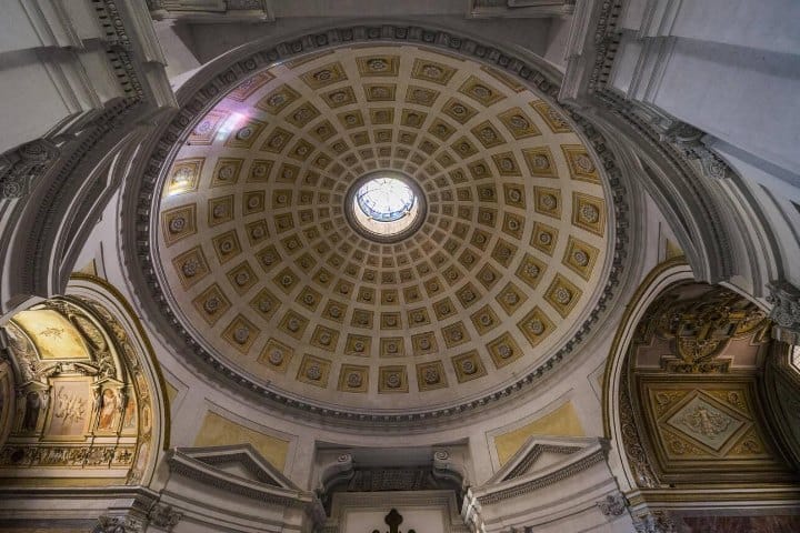 8. Cúpula central de la Basílica de Santa María de los Ángeles y los Mártires. Foto - Alamy