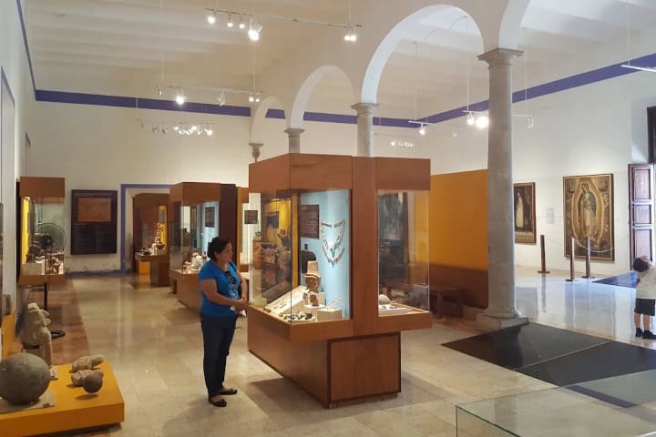 8. Museo Arqueológico de Ciudad Guzmán. Foto - JMVM (Google)