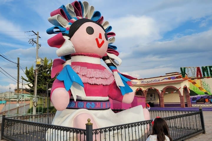 9. Muñeca Lele Monumental. Foto - Rehiletes