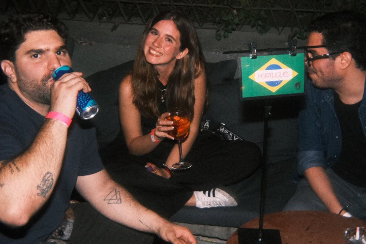 9. Asistentes practicando portugués. Foto - Discourse MX (Facebook)