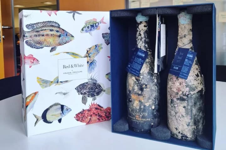9. Vinos submarinos de Crusoe Treasure. Foto - @crusoetreasure (Instagram)