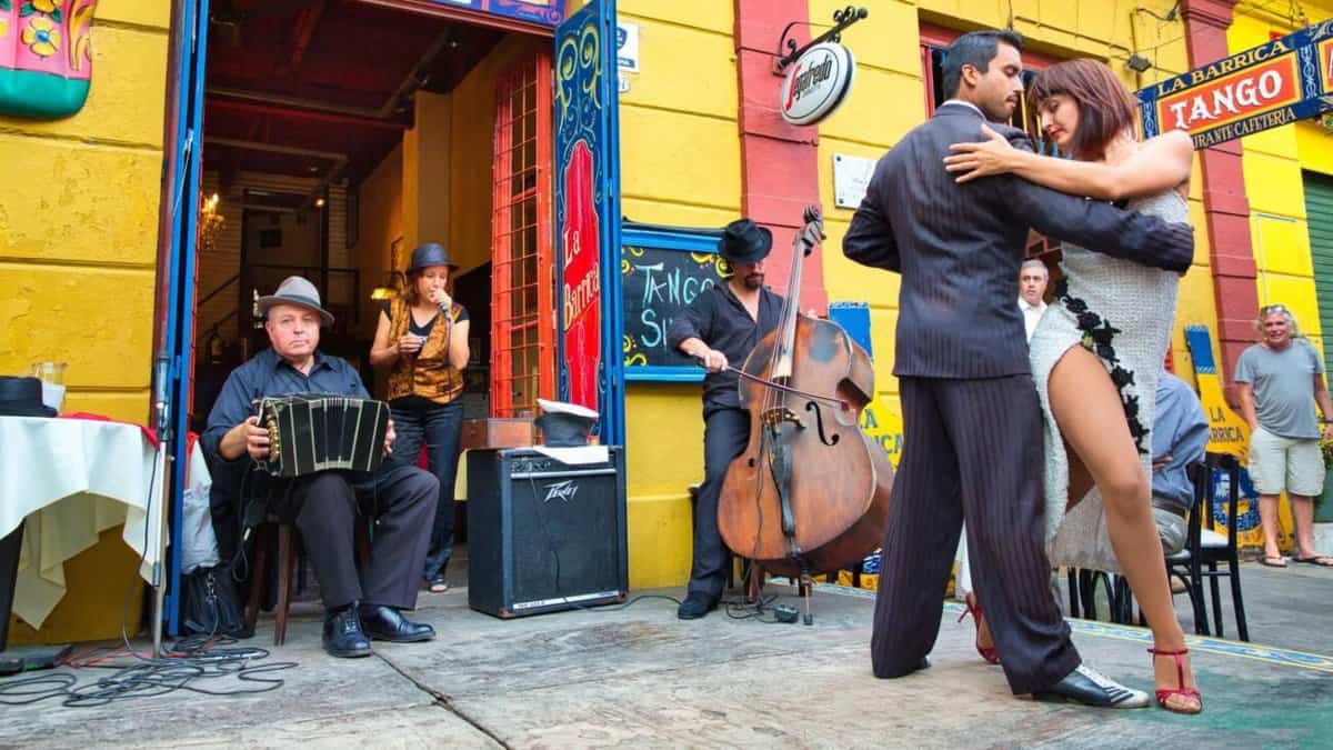 ACTIVIDADES DE PRIMAVERA EN BUENOS AIRES, ARGENTINA