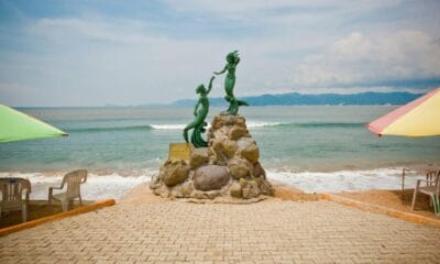 BARRA DE NAVIDAD EN JALISCO