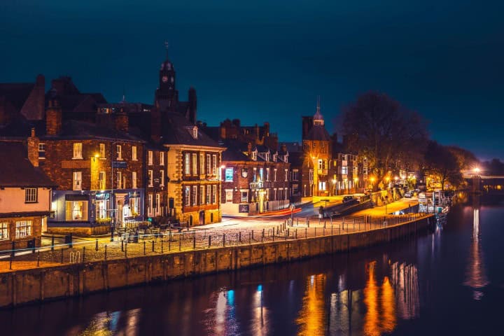 EXTRA. Río Ouse en York de noche. Foto - Getty Images