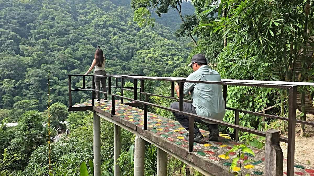 Mujer en el ecoturismo comunitario en Chiapas