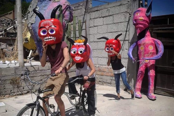 1. Piezas del taller Cornelio's Cartonería Iturbidense. Foto - Cornelio's Cartonería Iturbidense (Facebook)
