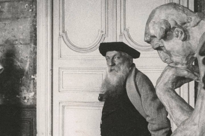 1. Rodin junto con El Pensador. Foto - Skolarts (Facebook)