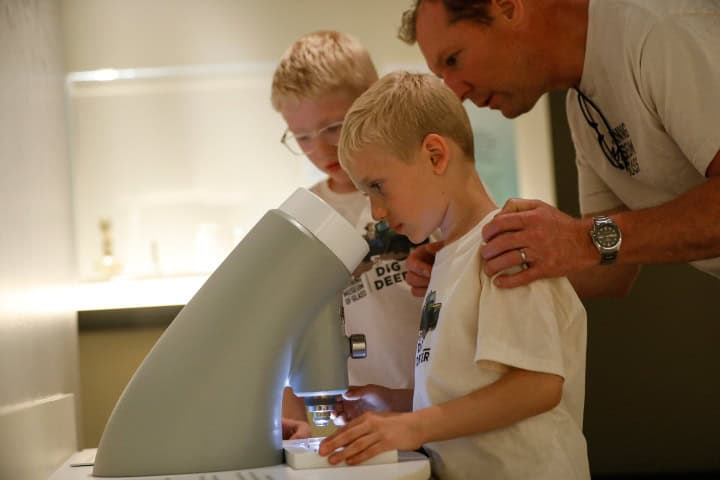 11. Centro científico en el Museo del Vidrio de Corning. Foto - Corning Museum of Glass (Facebook)