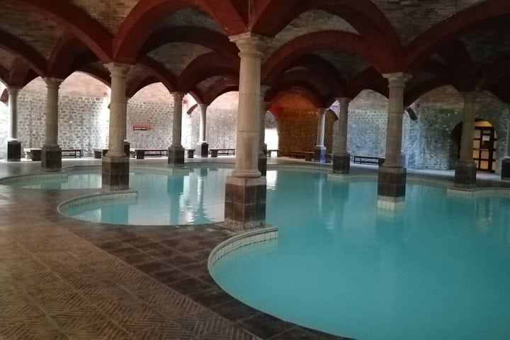 16. Termas de San Joaquín. Foto - Rehiletes
