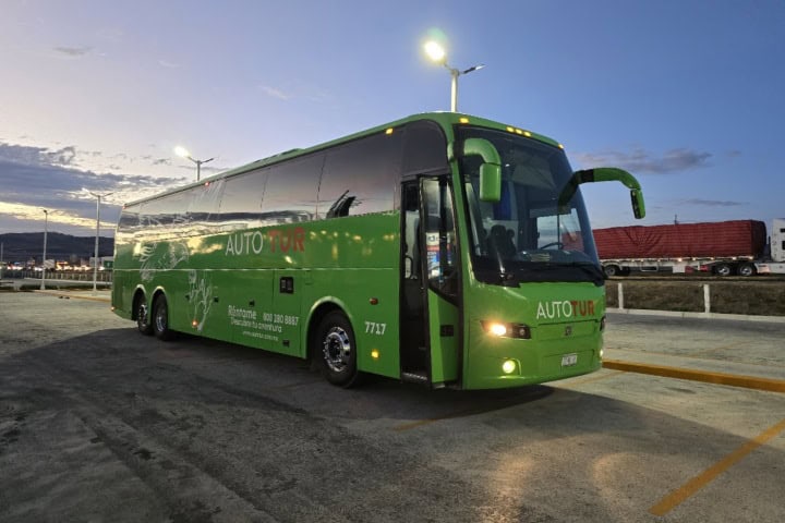 17. Autobús de Autotur. Foto - Julio Castillo