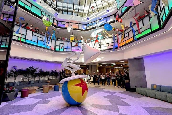4. Pixar Place Hotel. Foto - Theme Park Insider