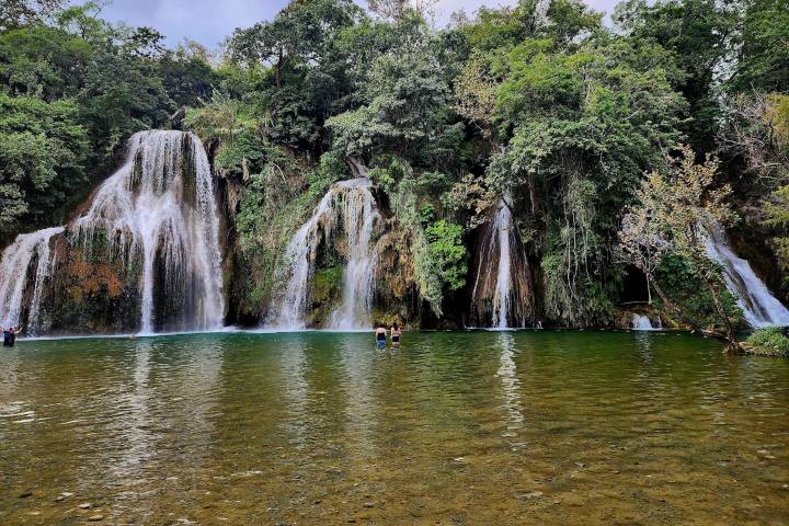 5. Cascadas en Micos. Foto - Rehiletes