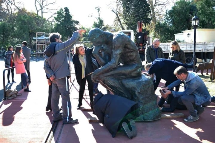 6. Cuidados y restauración de El Pensador en Argentina. Foto - Metropolis