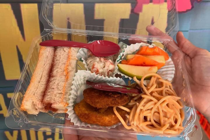 7. Plato de Fiesta Yucateco. Foto - La Piñata - Plato de Fiesta Yucateco (Facebook)