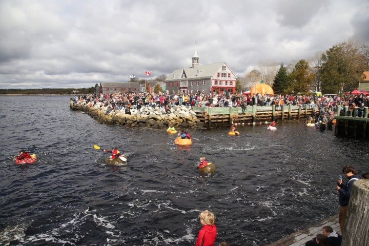 7. Regata de Calabazas Gigantes de Nueva Escocia. Foto - Nova Scotia Giant Pumpkin Festival & Regatta (Facebook)