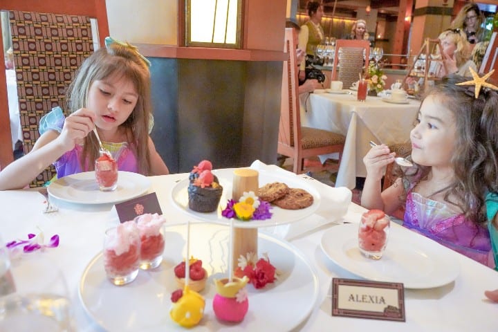 8. Princess Breakfast Adventures. Foto - The Mother Overload