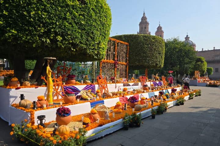 9. Altares en Morelia. Foto - Rehiletes
