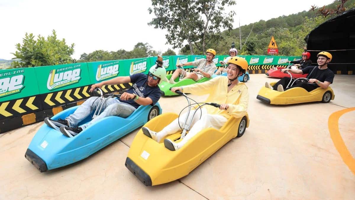 CHOQUES, RISAS Y ADRENALINA_ EL MARIO KART DE LA VIDA REAL EN VIETNAM