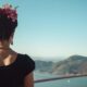 Frida Kahalo viendo el golden gate