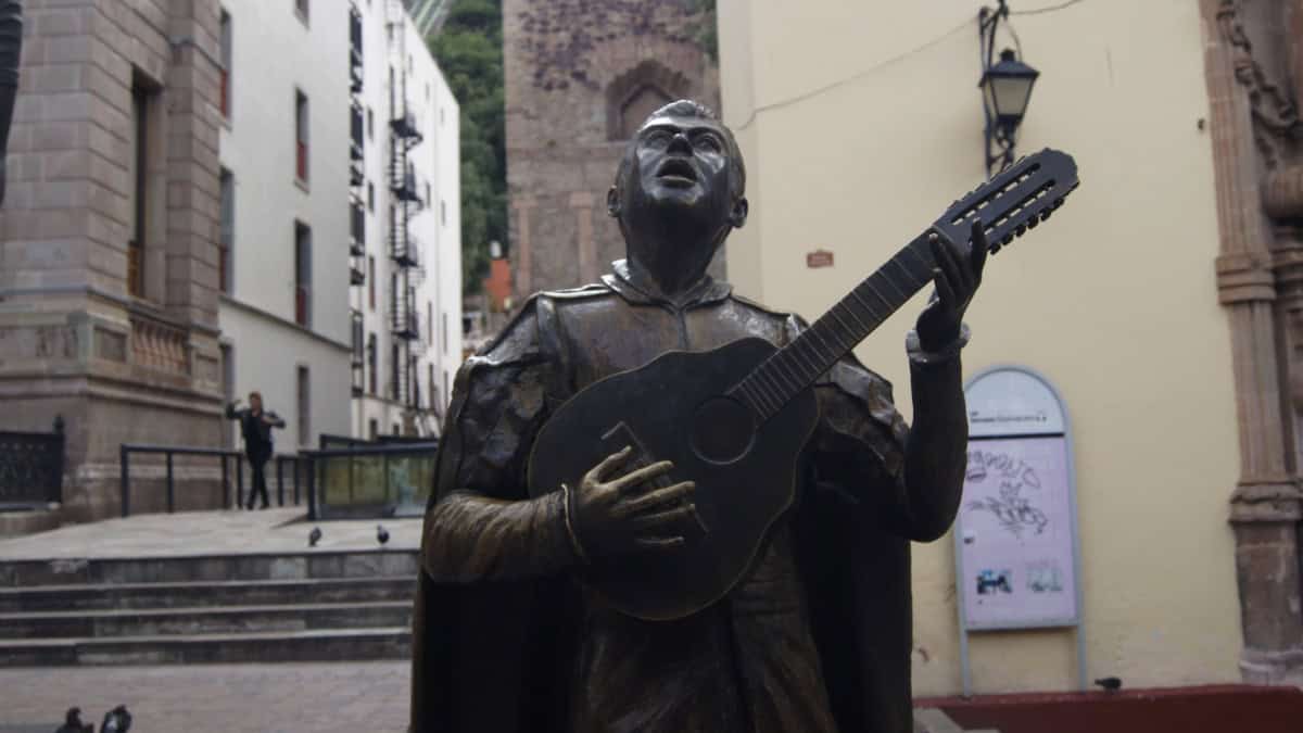 LA RUTA JARAMILLO_ UN PASEO POR LAS ESCULTURAS DE GUANAJUATO