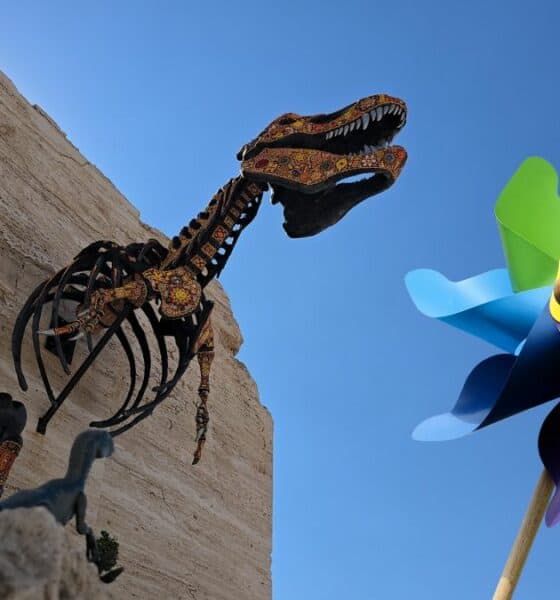 VINOS Y DINOS CON REHILETES