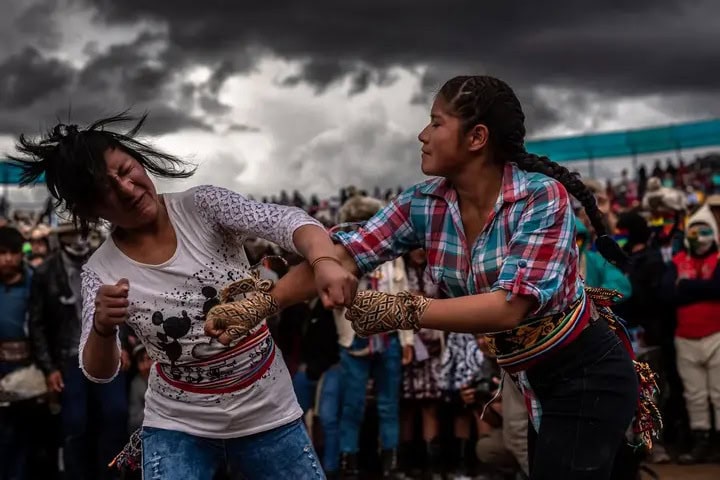 1. Participantes del Takanakuy. Foto – SobreHistoria