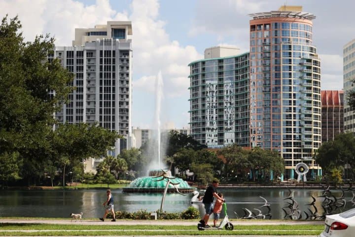 1. Lake Eola Park, Orlando. Foto - Orlando Sentinel