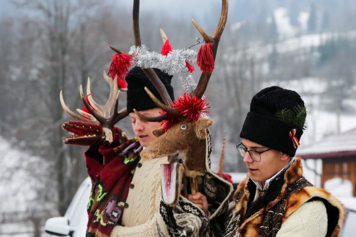 1. La Danza de la Cabra en Rumania. Foto - Experience Sadova (Facebook)