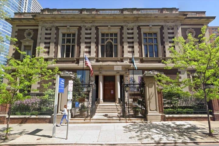 1. Fachada del Museo Mütter. Foto - WHYY