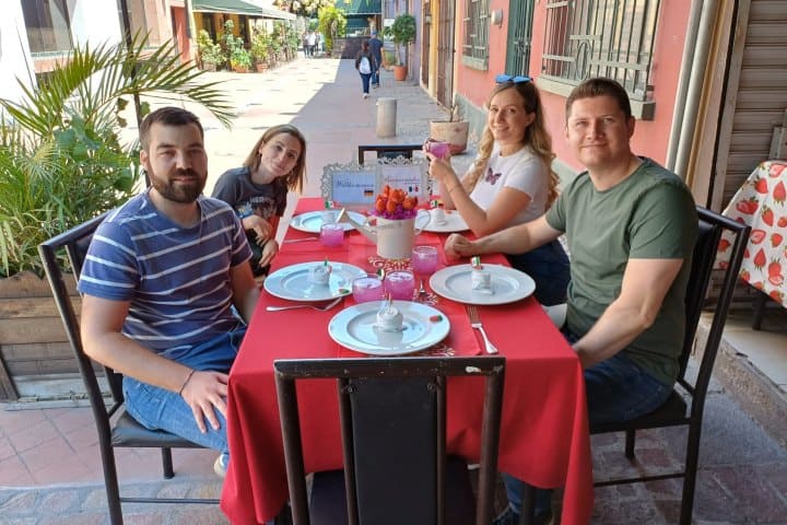 11. Comida en Irapuato. Foto - Ruta de la fresa Irapuato, Gto. (Facebook)