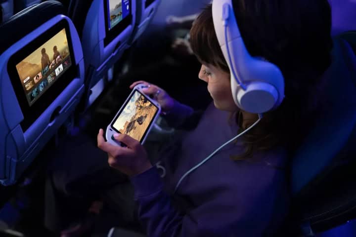 3. Wi-Fi Starlink en United Airlines. Foto - Infoespacial