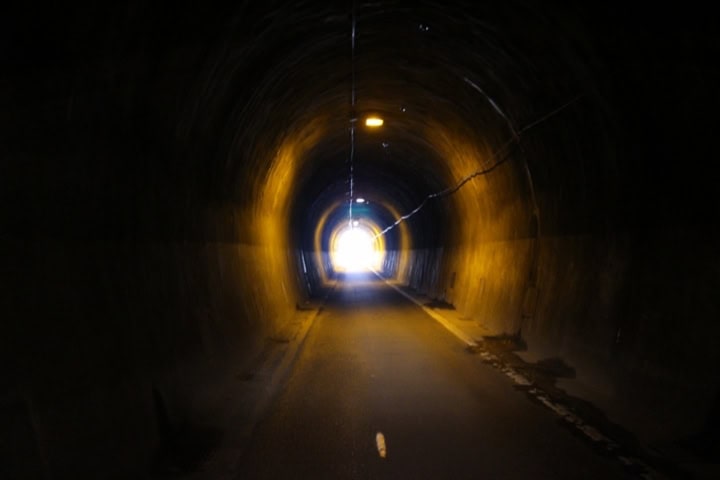 4. Interior del túnel Kiyotaki. Foto - ¡Aprobación de Kioto!