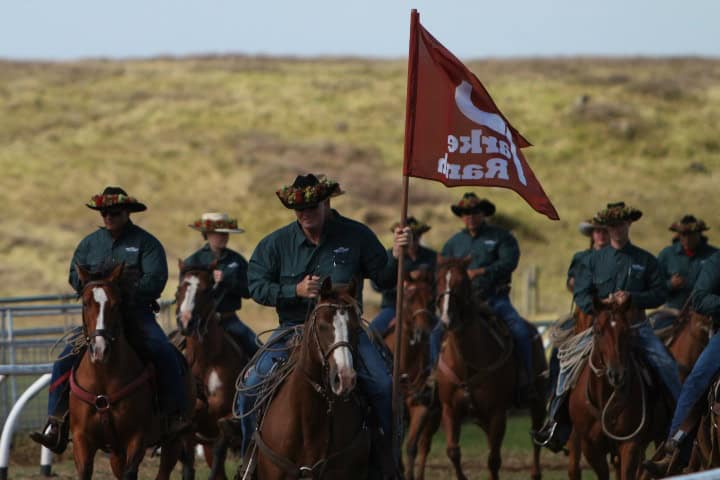 5. Paniolos en Parker Ranch, Hawai. Foto - Parker Ranch, Inc. (Facebook)
