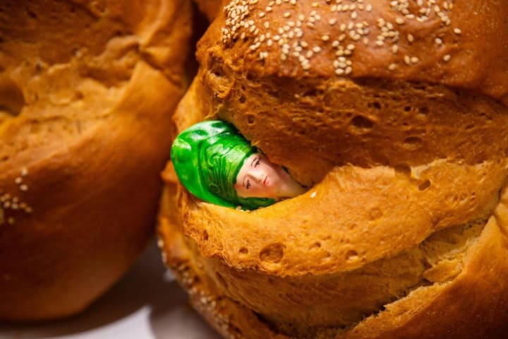 5. Caritas en pan de muerto. Foto - Alamy